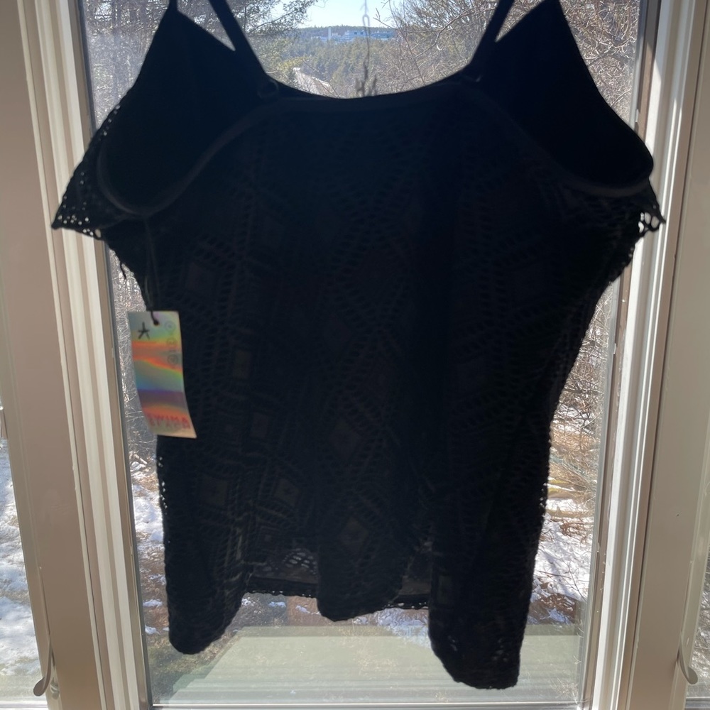 Cute beach wear black singlet in net